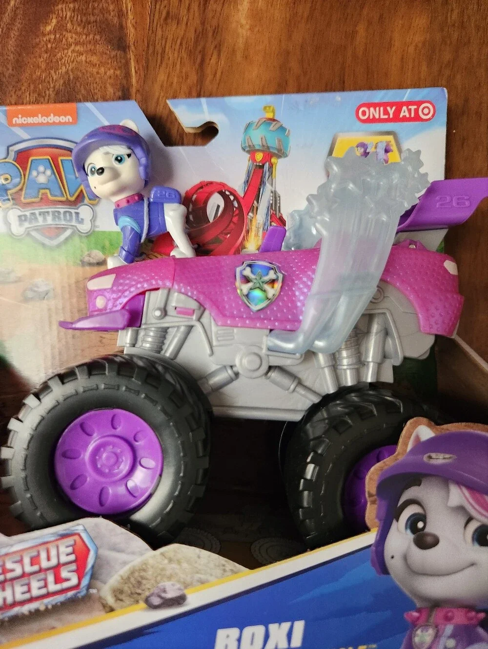 Paw Patrol Rescue Wheels Roxi Exclusive Vehicle & Figure, New in Box